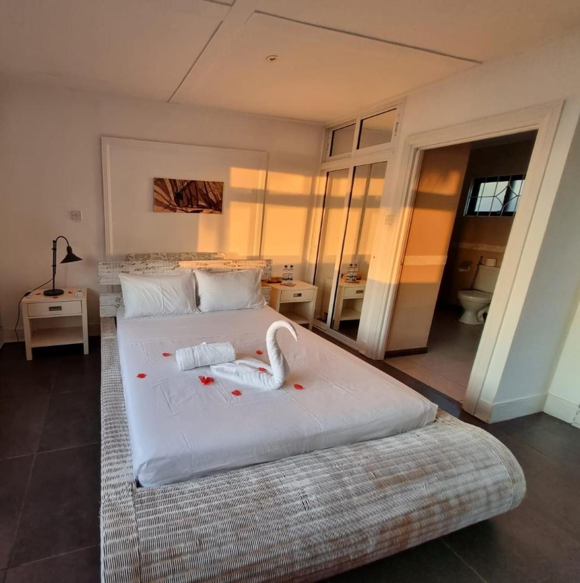 Northwest Bay Seaview Apartment 보발롱 외부 사진
